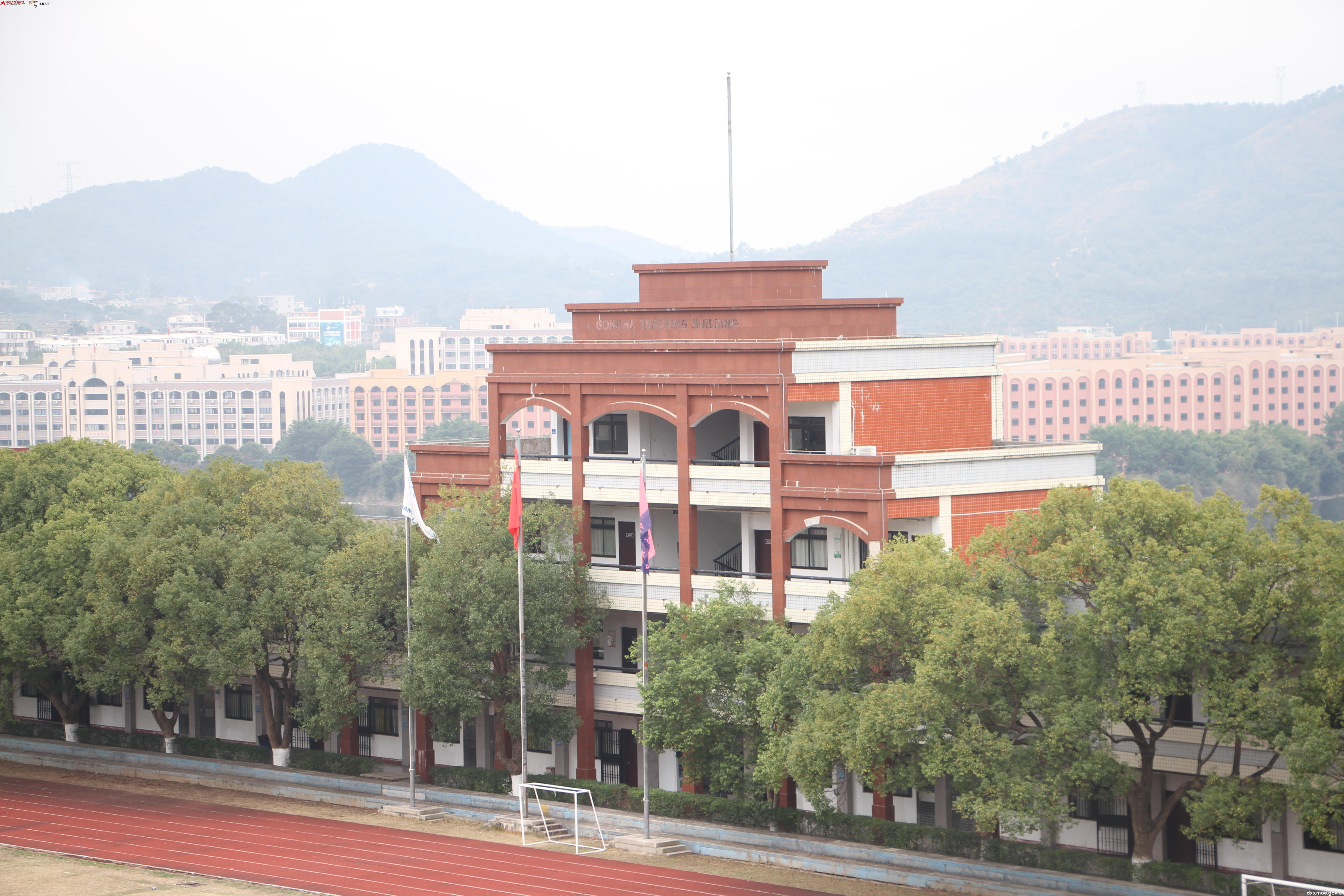 行走在仰恩——校园漫步 - 仰恩大学 - 中国大学生在线