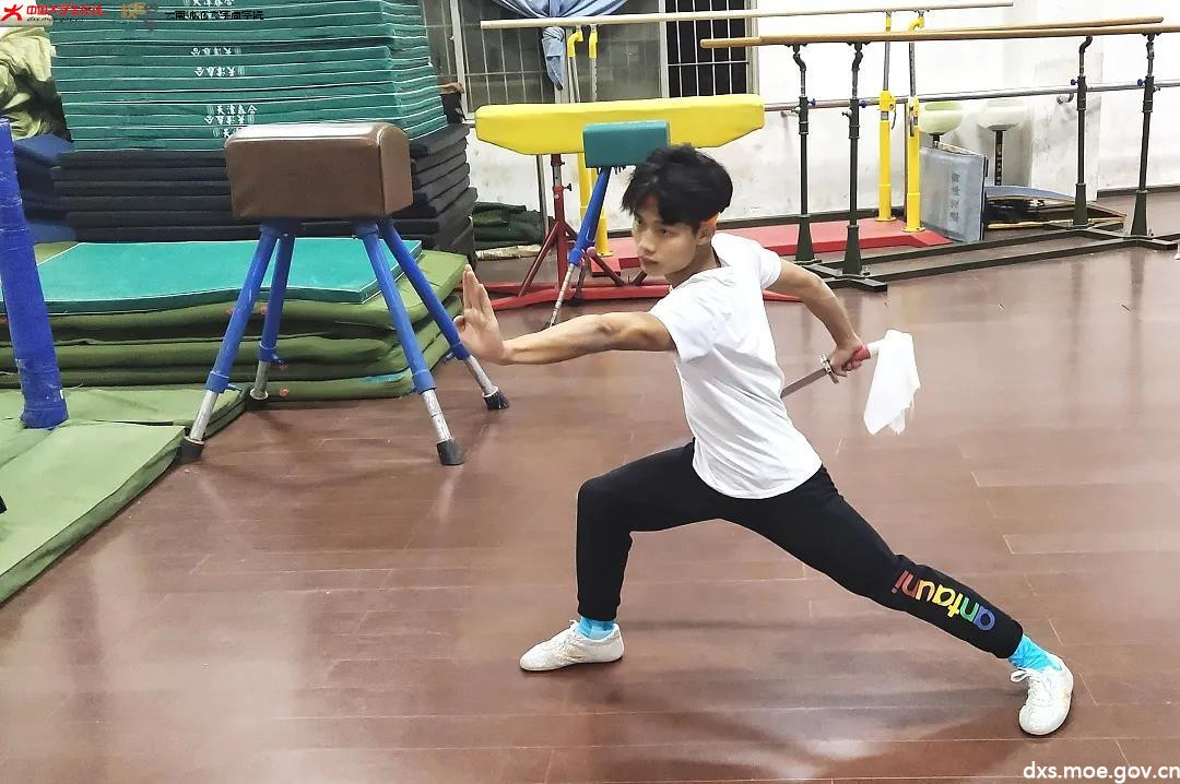 微信图片_20210224134820.jpg 微信图片_20210224134820.jpg